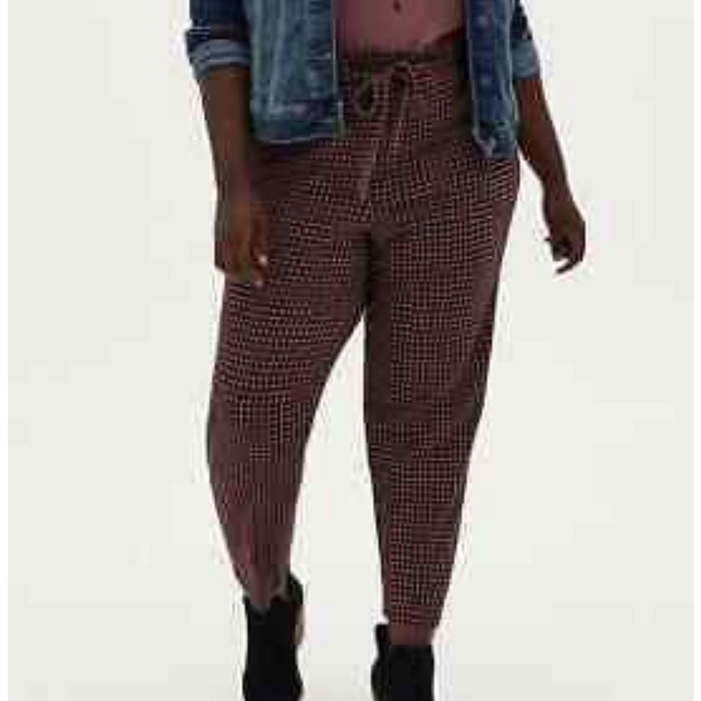 NWT Torrid Ponte Paperbag Waist Tapered Pants in Herringbone Purple Size 10 L